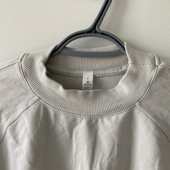Lululemon Cropped Grey Blue Crewneck Sweatshirt - Picture 4 of 5